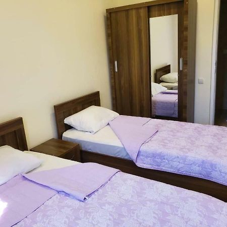 קוטאיסי Hostel Family מראה חיצוני תמונה