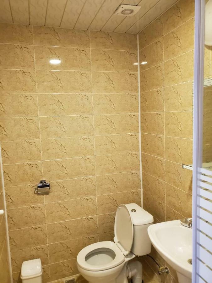קוטאיסי Hostel Family מראה חיצוני תמונה
